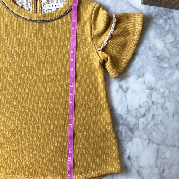 THML Short Sleeve Knit Top sz M - Picture 6 of 7